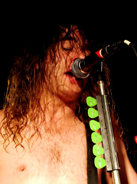 Airbourne4